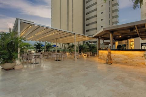Courtyard By Marriott Santa Marta Resort