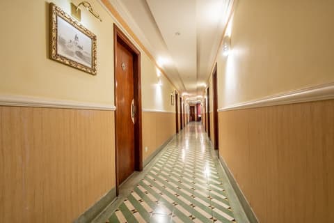 Rede Andrade Piratininga, Lobby