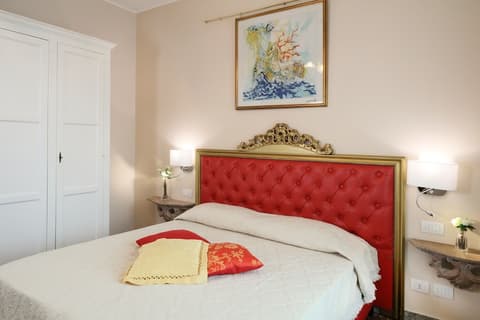 Porta Di Mezzo Luxury suites and rooms