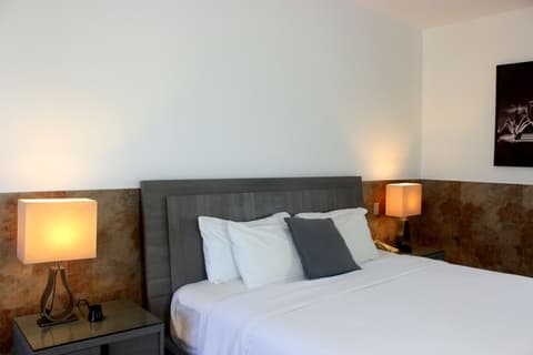 Beverly Hills: Hotel & Business