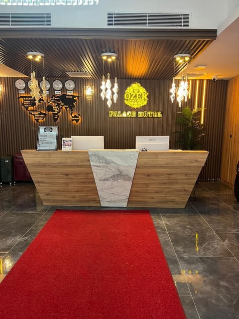 Özer Palace Hotel, Reception