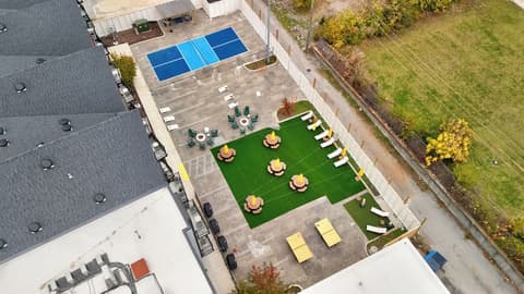 The Soundry, Property grounds