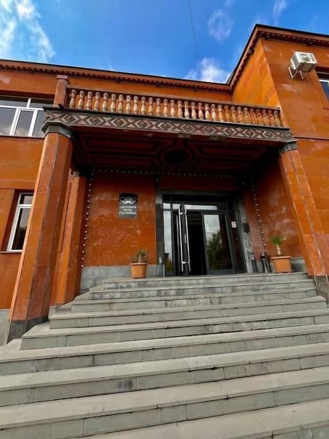 OLYMPIC HOTEL GYUMRI, Exterior