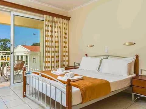 Manousis ApartHotel, Room