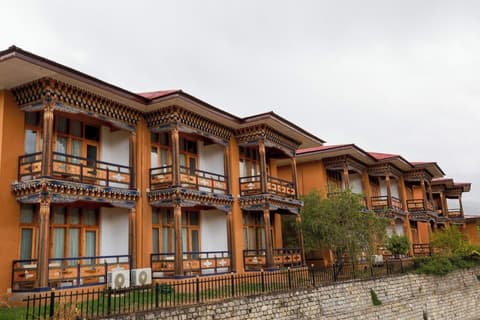 Tenzinling Resort