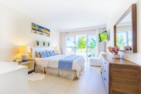 Iberostate 2 BR Lake & Golf View Condo