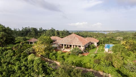 Villa Mayurana By Edwards Collection