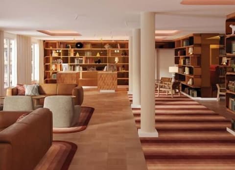 Plessis Grand Hôtel, Reception