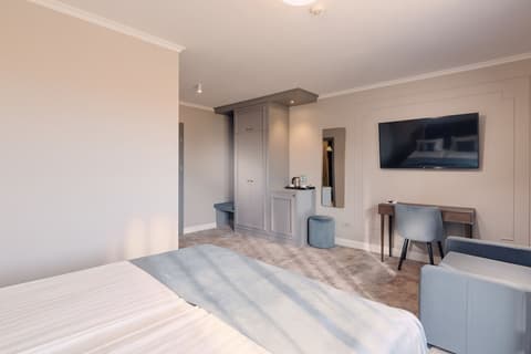 Hotel Meridian