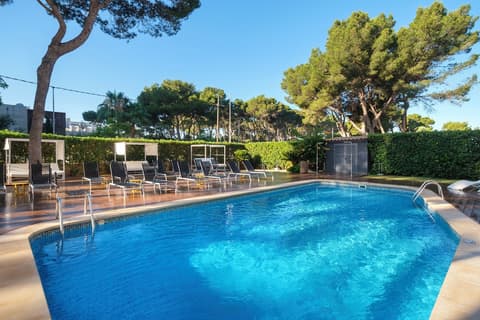 Cabot Tres Torres Apartamentos