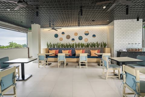 Hotel IKON Phuket, Reception