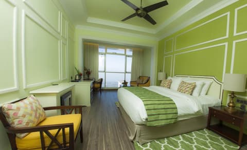 Fragrant Nature Munnar - A Classified Hotel, Room