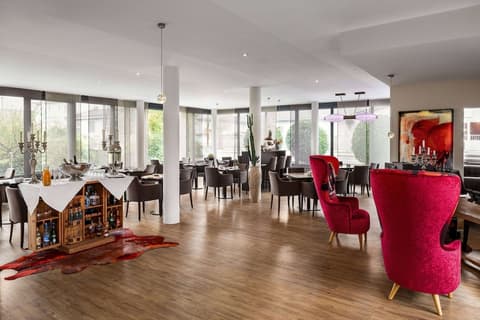 Amedia Luxury Suites Graz, Trademark Collection by Wyndham, Lobby