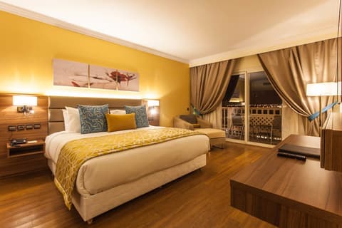 Savoy Le Grand Hotel, Room