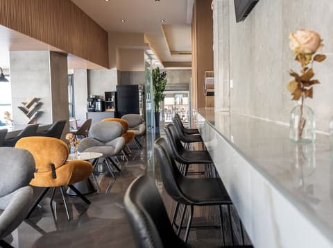 Rise Urban Art Hotel