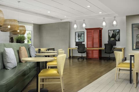 Home2 Suites by Hilton Tallahassee State Capitol