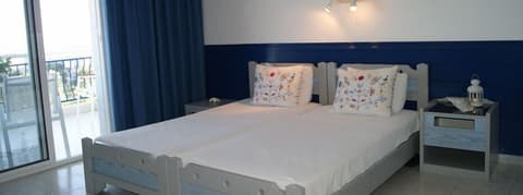 Xenios Faros Apartments