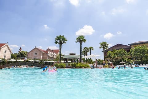 Gardaland Adventure Hotel, Pool