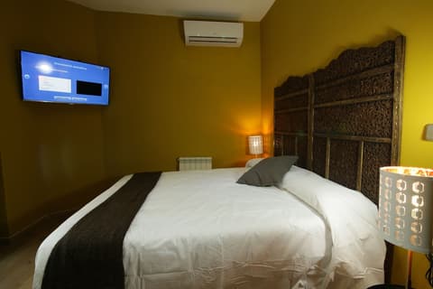 Abracadabra Suites, Room