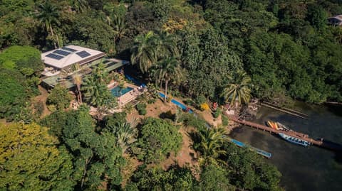 Bambuda Lodge - Hostel