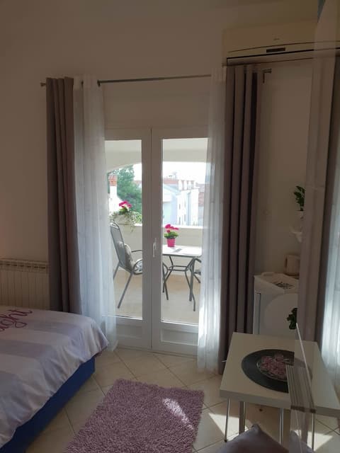 Apartments & Rooms Petra, Room