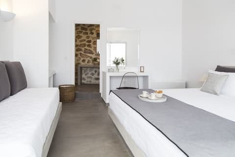 Impressive One, Room