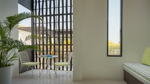 The Aviary Hotel