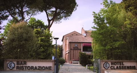 Hotel Classensis, Property grounds