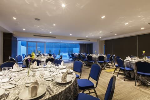 Krystal Urban Guadalajara, Banquet hall