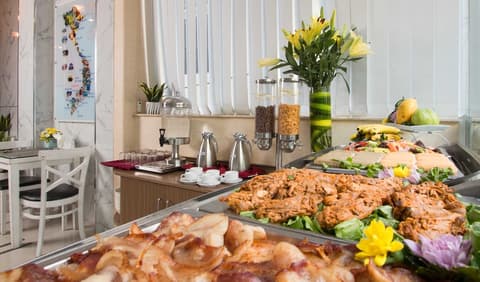 The Noble Swan Hotel New World