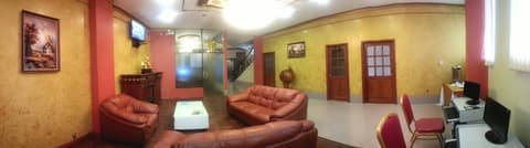 Golden Palace Hotel