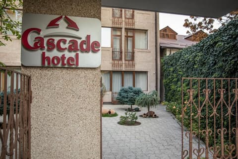 Cascade Hotel, Terrace/patio