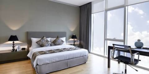 THE FACE Suites Hotel