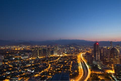 THE FACE Suites Hotel