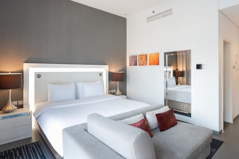 The First Collection Marina, Dubai, a Tribute Portfolio Hotel