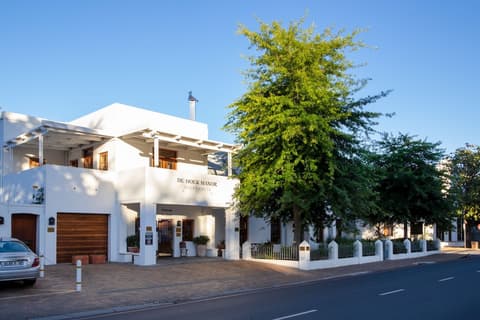 De Hoek Manor, Property amenity