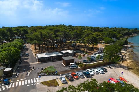 Arena Stoja Camping Homes, Reception