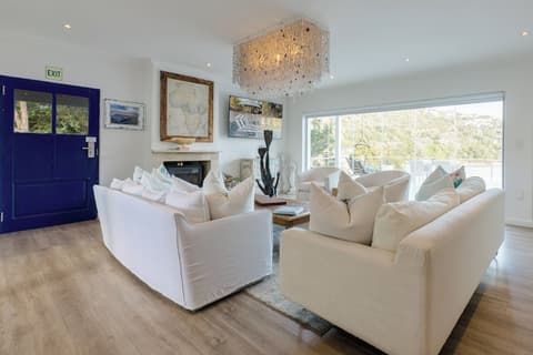 Amanzi Island Boutique Hotel