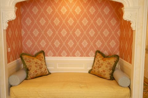 Tokyo Disneyland Hotel