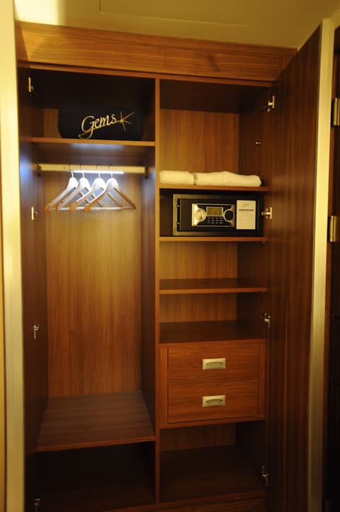 Gems Hotel, Room amenity