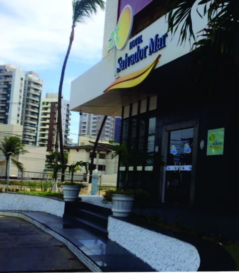 Salvador Mar Hotel, Front of property