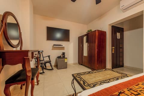 Hotel Dorado Plaza Calle del Arsenal