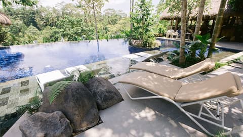 Tejaprana Resort & Spa