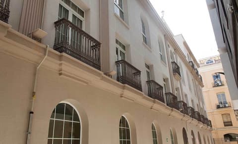 Be Mate Málaga Soho, Exterior