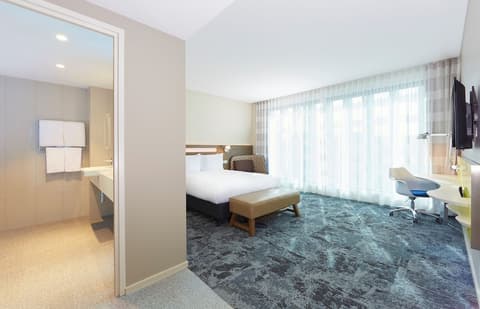 Holiday Inn Express Brisbane Central by IHG, Room