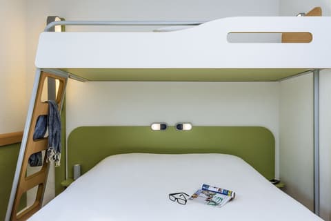 ibis budget Courbevoie Paris la Defense 1