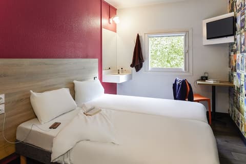 hotelF1 Antibes Sophia Antipolis, Room