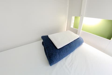 Sant Jordi Hostels Gracia, Room