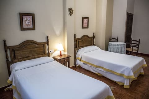 Hotel Val De Pinares, 