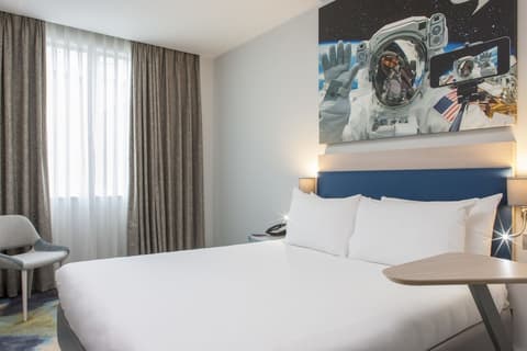 Ibis Styles London Heathrow, Room